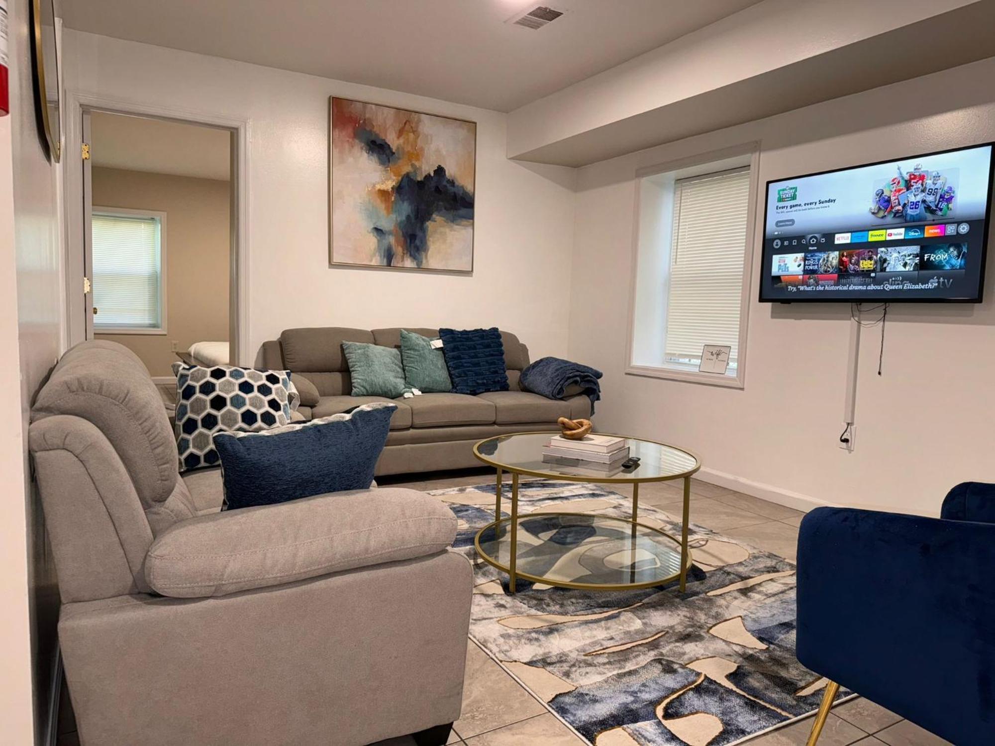 Cosy Bedroom 6 Minutes To Ewr Prudential Hotels Pen Station Newark Eksteriør billede