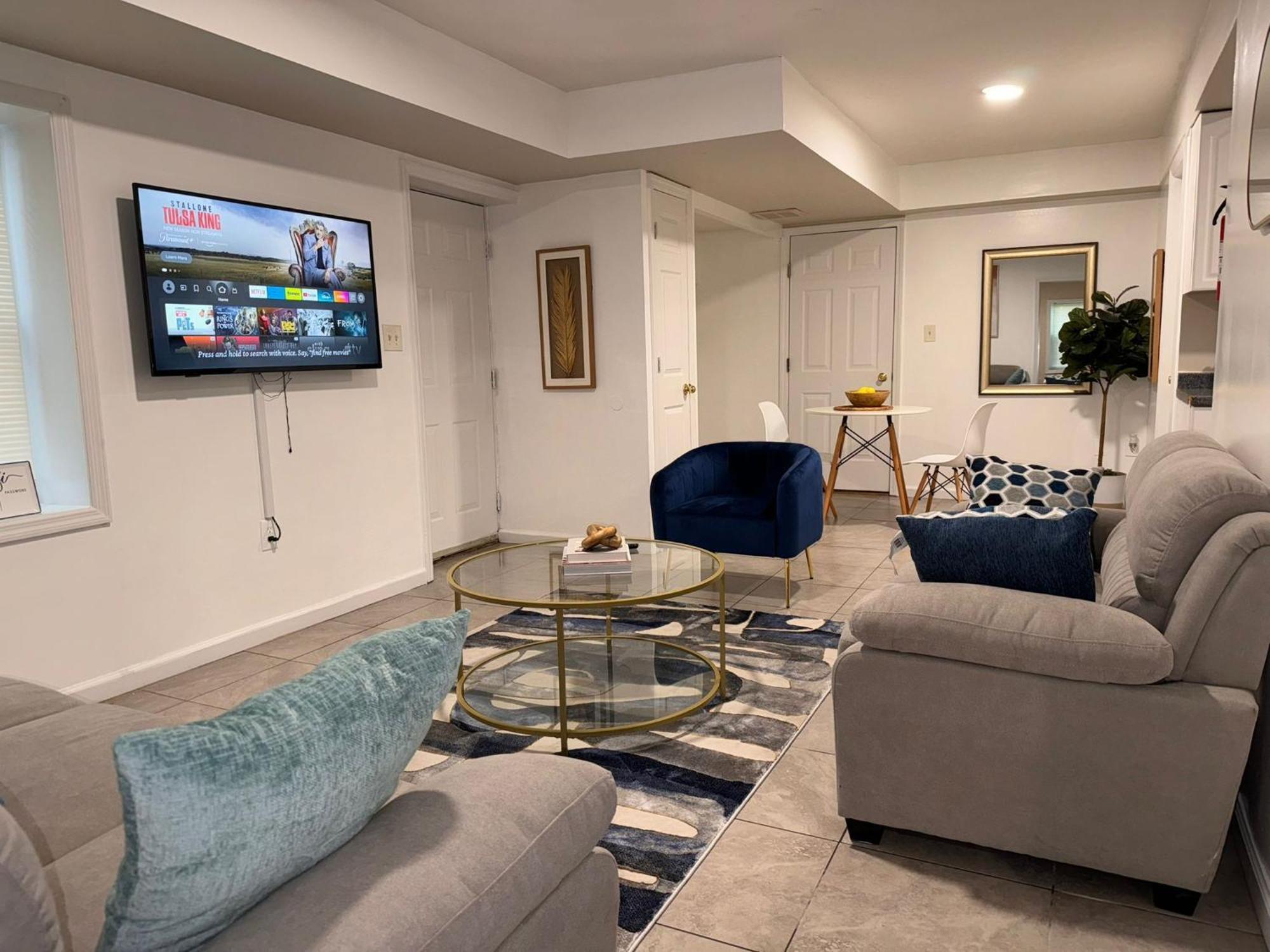 Cosy Bedroom 6 Minutes To Ewr Prudential Hotels Pen Station Newark Eksteriør billede